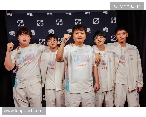 BLG战队崛起之路:从默默无闻到电竞精英的成长历程 BLG战队崛起之路:从默默无闻到电竞精英的成长历程